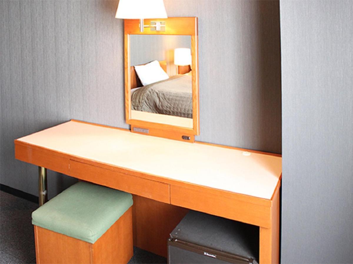 Hotel Livemax Budget Hiratsuka Ekimae Kültér fotó