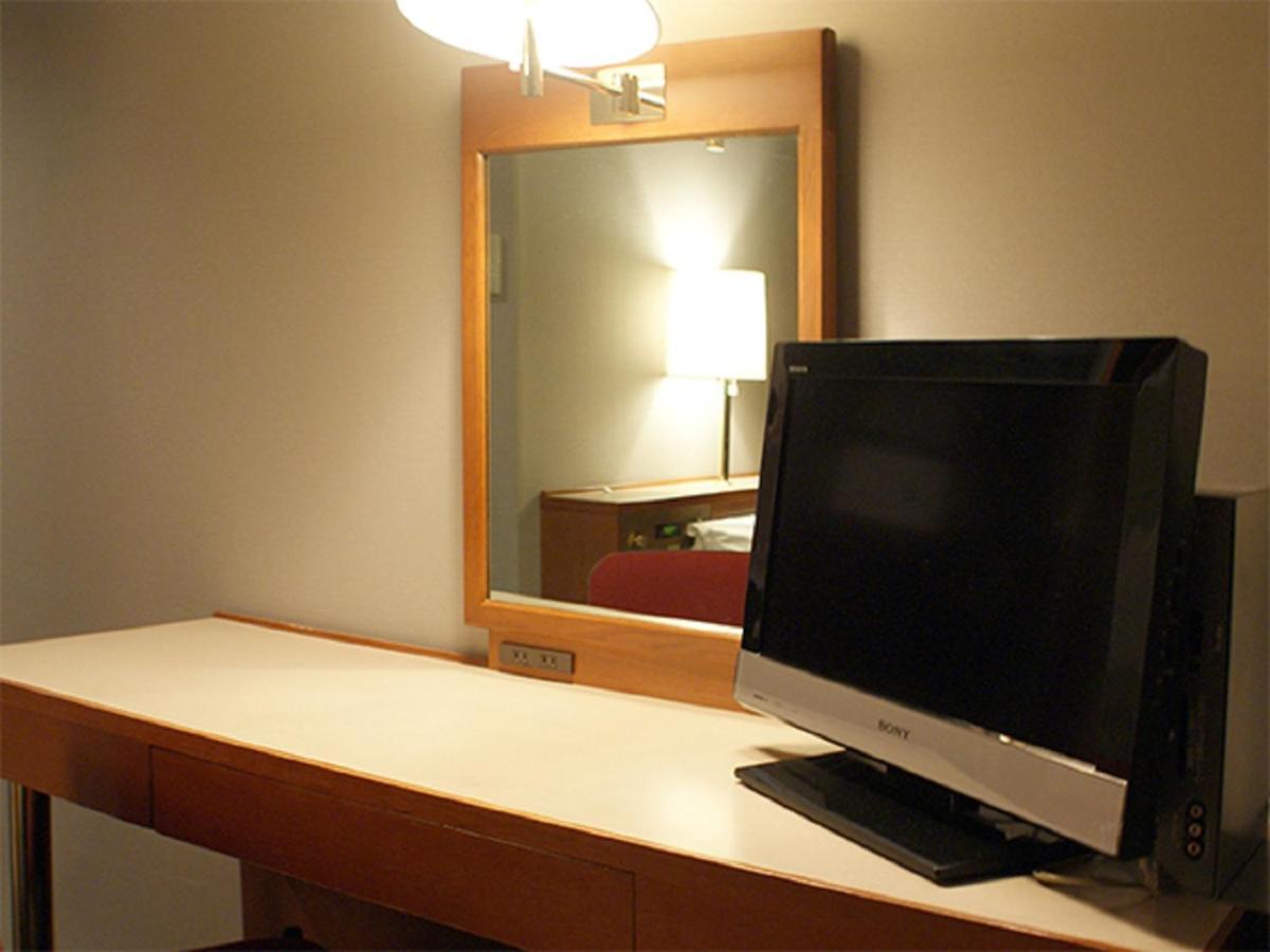 Hotel Livemax Budget Hiratsuka Ekimae Kültér fotó