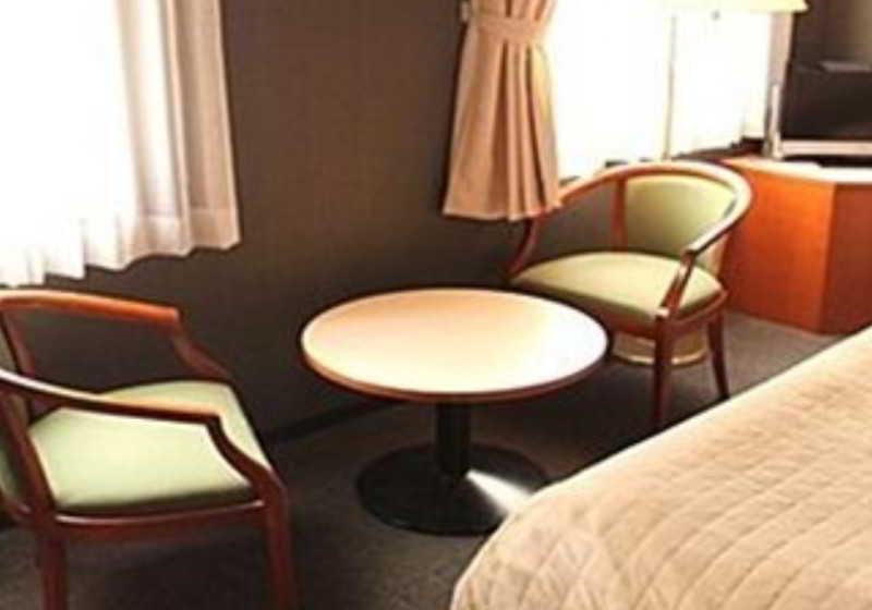Hotel Livemax Budget Hiratsuka Ekimae Kültér fotó